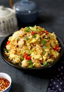Schezwan chicken fried rice