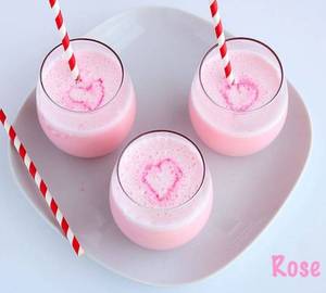 Gulab milk sharbat