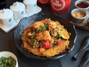 Shrimp & Chicken Pan Fried Noodles