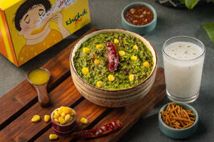 Palak Corn Khichdi + Buttermilk [300ml]