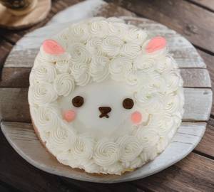 Cute Puppy Strawberry Design Cake