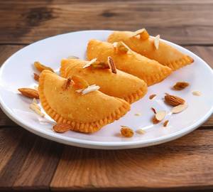 Gujiya Khoya Dry Fruits 250 Gram