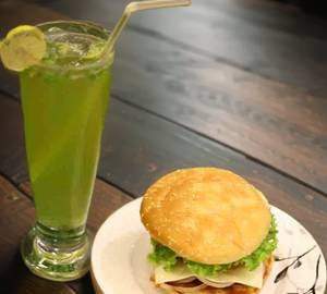 CHEESE BURGER(3)+MOGITO DRINK (300 ml)