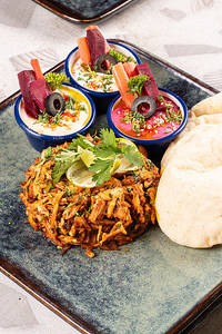 Pulled Tandoori Chicken Platter