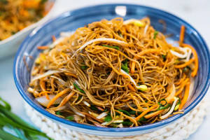 Mixed noodles