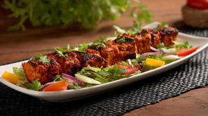 Achari Paneer Tikka. (6 PCS )