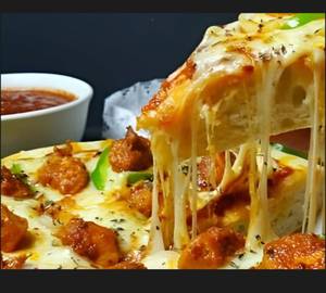 Chicken Makhani Pizza