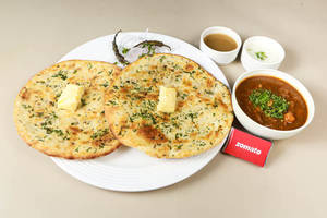 Stuffed Paneer Kulcha