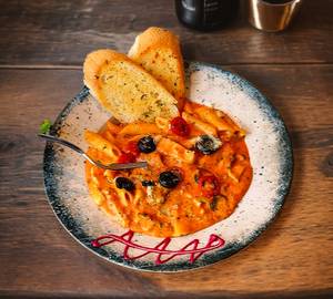 Pasta Pink Sauce Veg