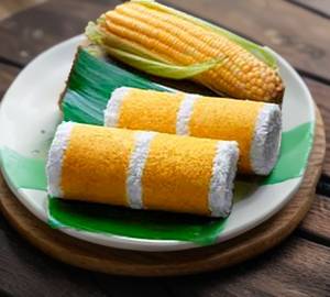 Cholam (corn) puttu with sugar powder