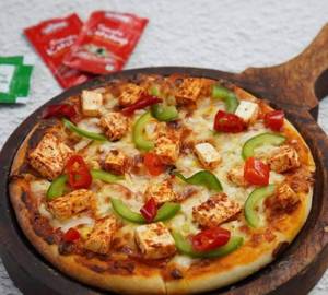 Paneer Makhani Pizaa  [8"]