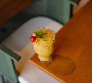 Mint Mango Colada