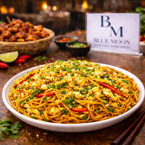 Egg Hakka Noodles