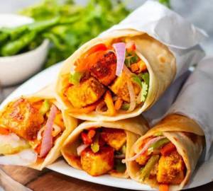 Paneer kathi roll