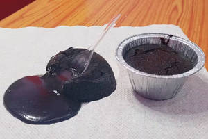 Eggless Chocolava Cupcake
