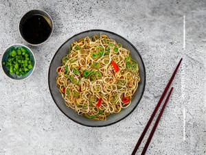 Egg Hakka Noodle