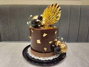 Chocolate Fancy Ball Cake