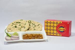 Chole Kulcha