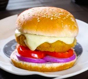 Tandoori cheese burger