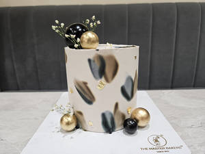 Brown & Black Shades Cake (chocolate)