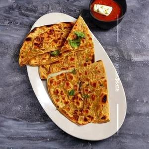 Chicken shawarma peri peri sauce paratha