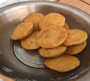 Sattu kachori 5 pic with sabji