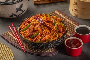 Chicken Schezwan Noodles