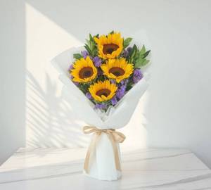 Bunch Of 4 Sunflower (Creem Wrapping)