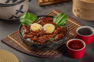 Chicken In 5 Spice Sauce