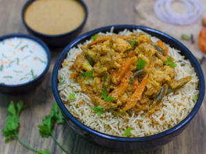 Rich Veg Bagara Biryani