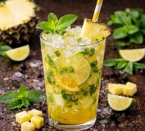 Pineapple mojito