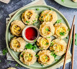 Paneer momos steamed [4pieces]
