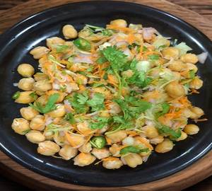 White Chana  Masala Chat