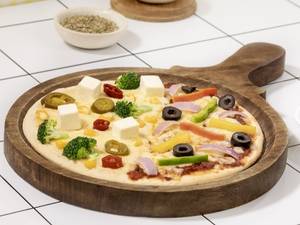 Paneer Butter Masala Pizza