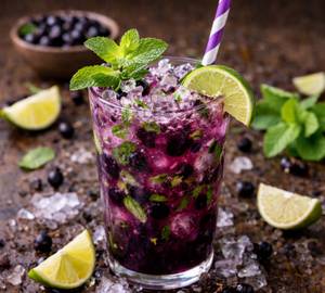 Blackcurrant mojito