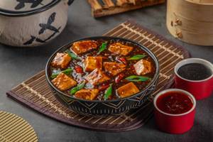 Paneer Soya Chilly Garlic Sauce