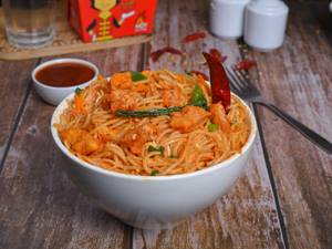 Chicken schezwan noodles