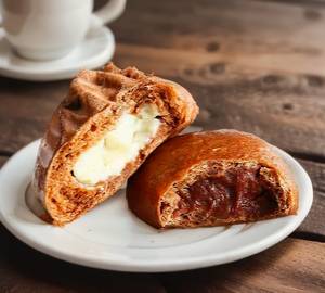Double Chocolate Bun