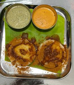 Ghee pudi idly