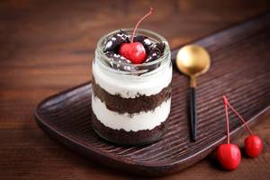 Black Forest Jar Cake [200ml]