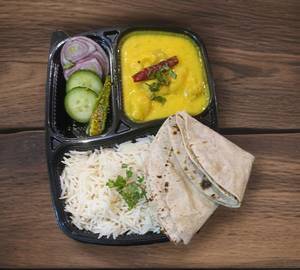 Kadhi Rice With Butter Roti 2Pcs