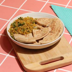 Egg Bhurji And Whole Wheat Pita
