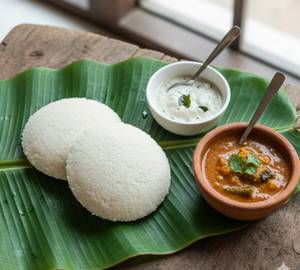 Ammas soft idli [2 pieces]