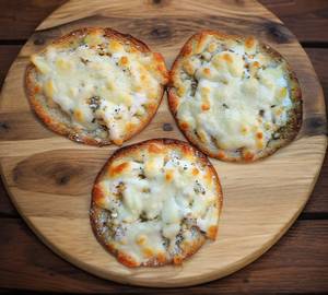 Cheese Garlic Bread (3Pcs)
