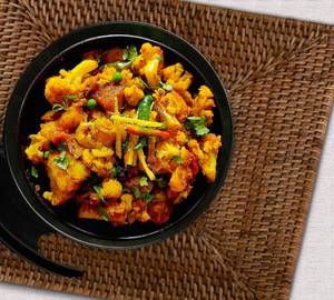 Aloo Gobhi Matar [Nong]