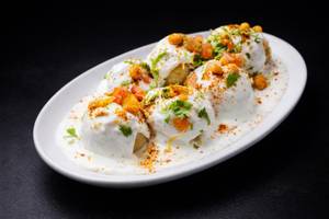 Sev Potato Dahi Puri