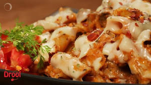 Non Veg Cheesy White Sauce Pasta