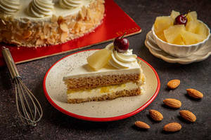 Classic Pineapple Pastry
