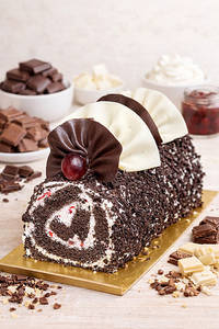 Blackforest Swiss Roll 1kg