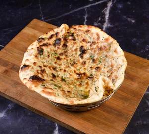 Chicken Keema Naan Platter - 1 Piece